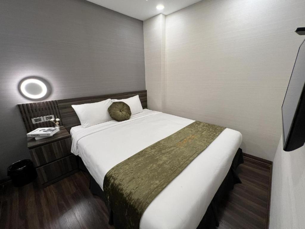 3T Hotel 41 Nguyen Thai Hoc- By Bay Luxury Hanoi Zewnętrze zdjęcie